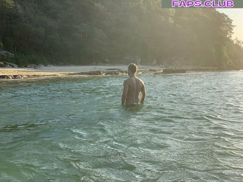 Aaronburkexxx photo #25 - Faps