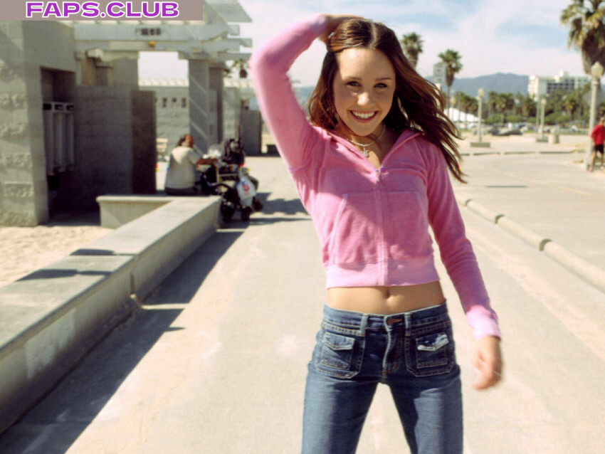 Amanda Laura Bynes photo #14 - Faps