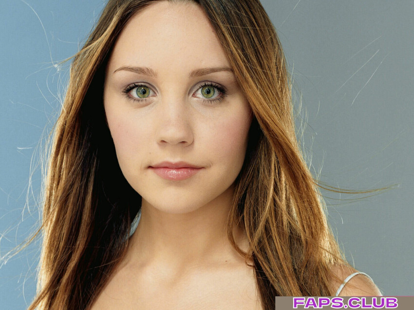 Amanda Laura Bynes photo #12 - Faps