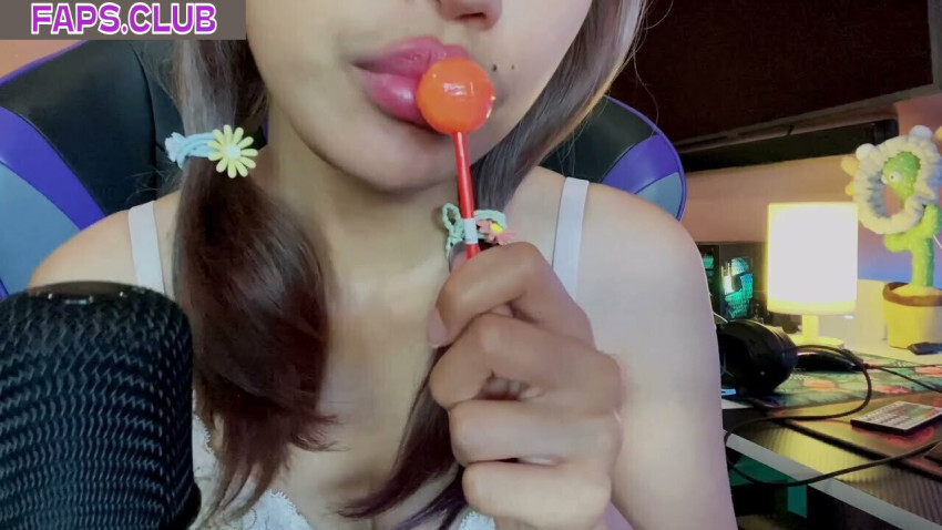 ASMRbyDee avatar
