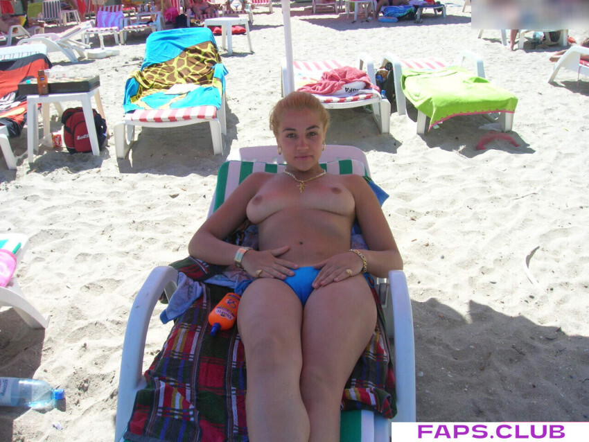 Beach photo #697 - Faps