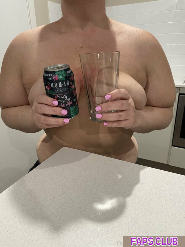 Boobs-beer photo #4 - Faps