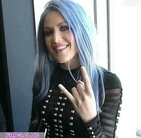 Alissa White-Gluz photo #11 - Faps