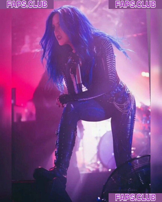 Alissa White-Gluz photo #82 - Faps