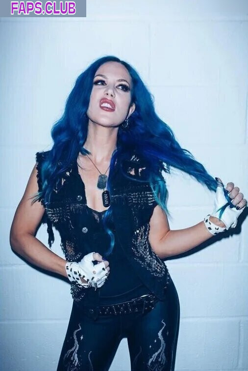 Alissa White-Gluz photo #18 - Faps