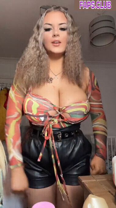 BustyLiv J photo #6 - Faps