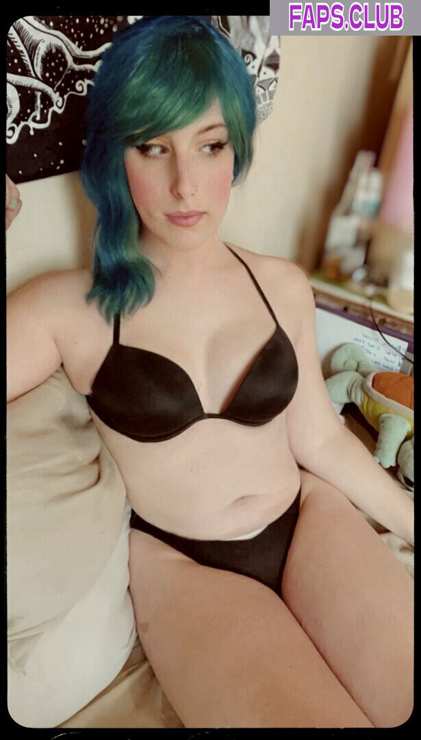 Merry Cherry Bomb&#039;s Blue Hair photo #3 - Faps