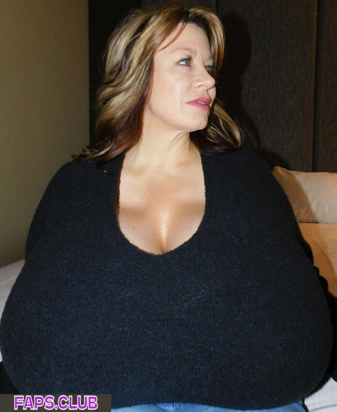 Chelsea Charms photo #454 - Faps