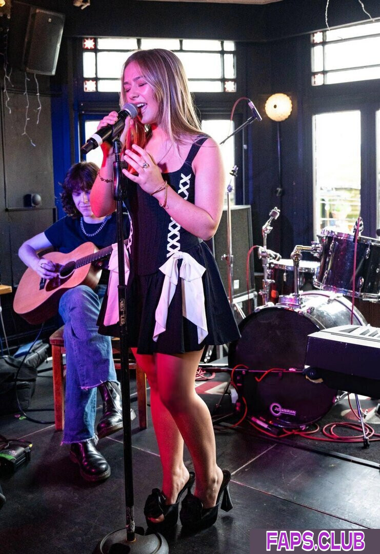 Connie Talbot photo #4 - Faps