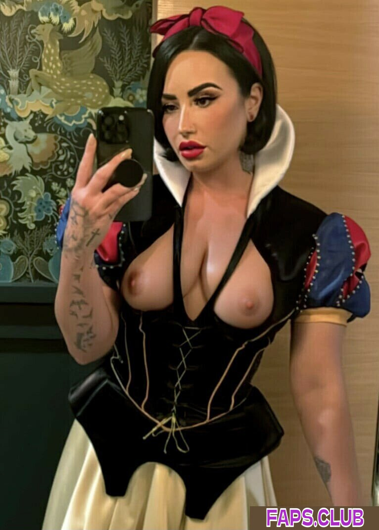 Demi Lovato Ai Porn photo #3 - Faps