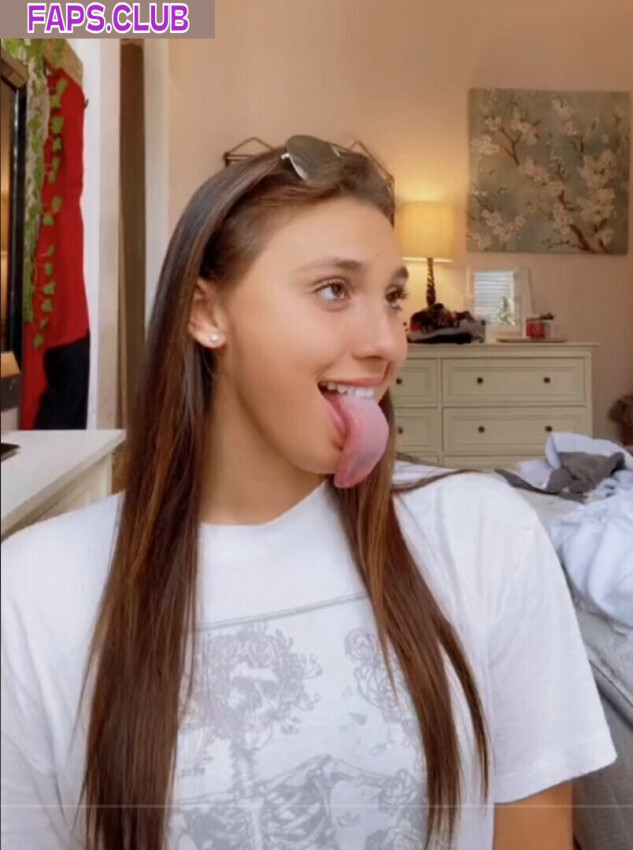 Long Tongue Fetish photo #170 - Faps