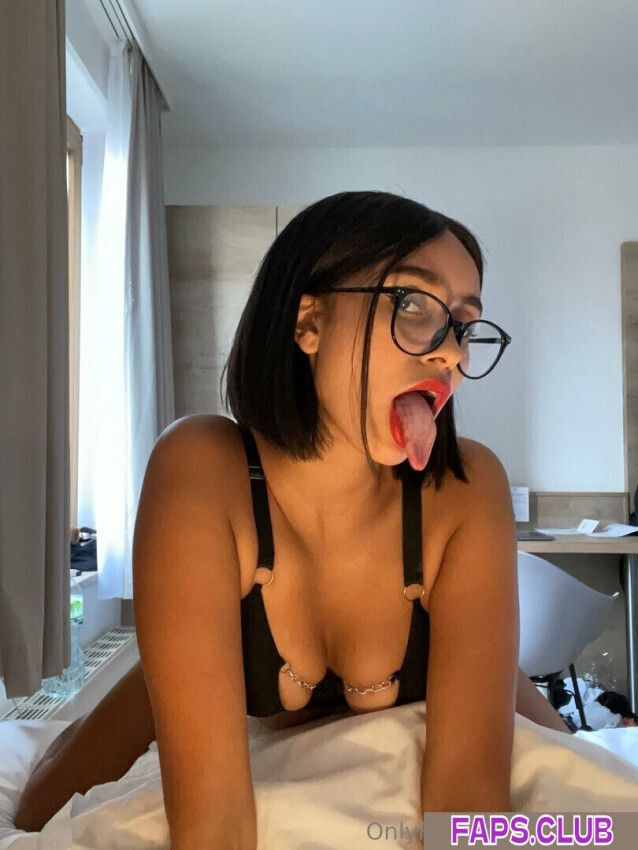 Long Tongue Fetish photo #252 - Faps