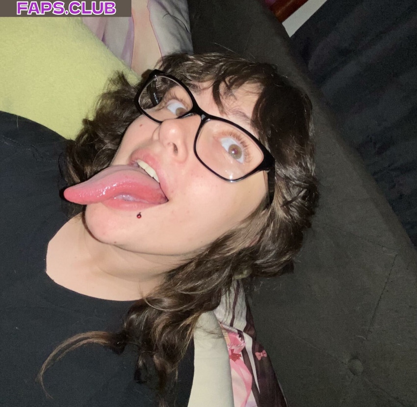 Long Tongue Fetish photo #22 - Faps