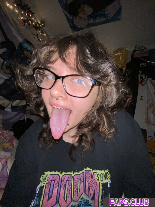 Long Tongue Fetish photo #31 - Faps