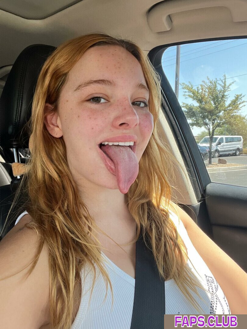 Long Tongue Fetish photo #320 - Faps