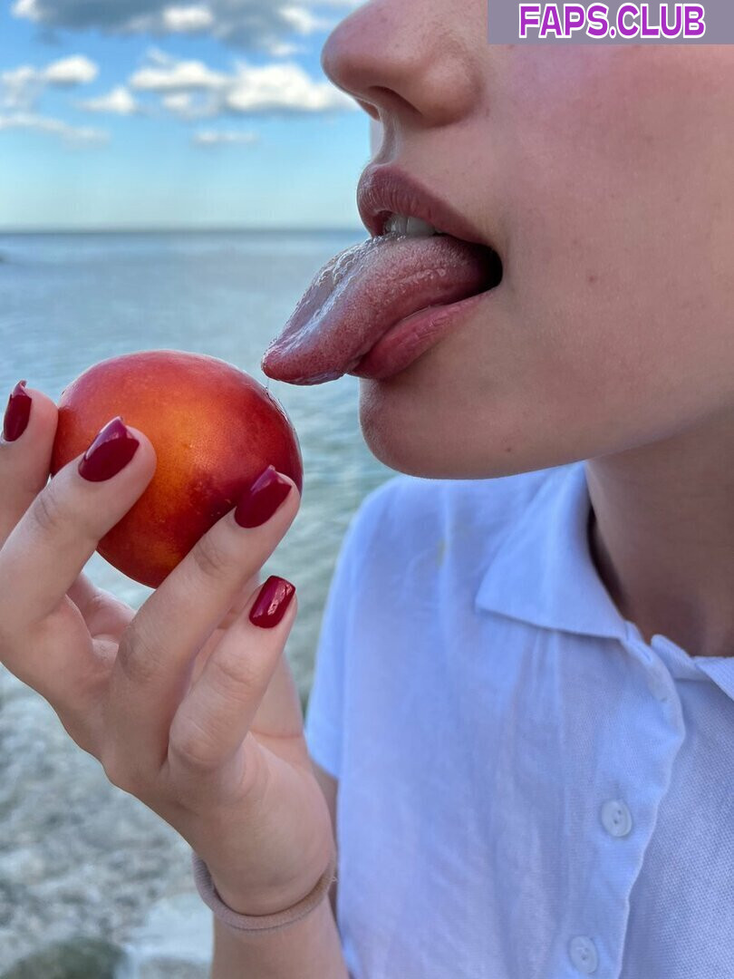 Long Tongue Fetish photo #198 - Faps