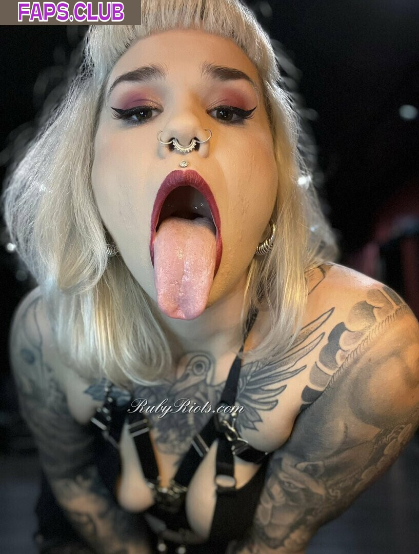 Long Tongue Fetish photo #302 - Faps