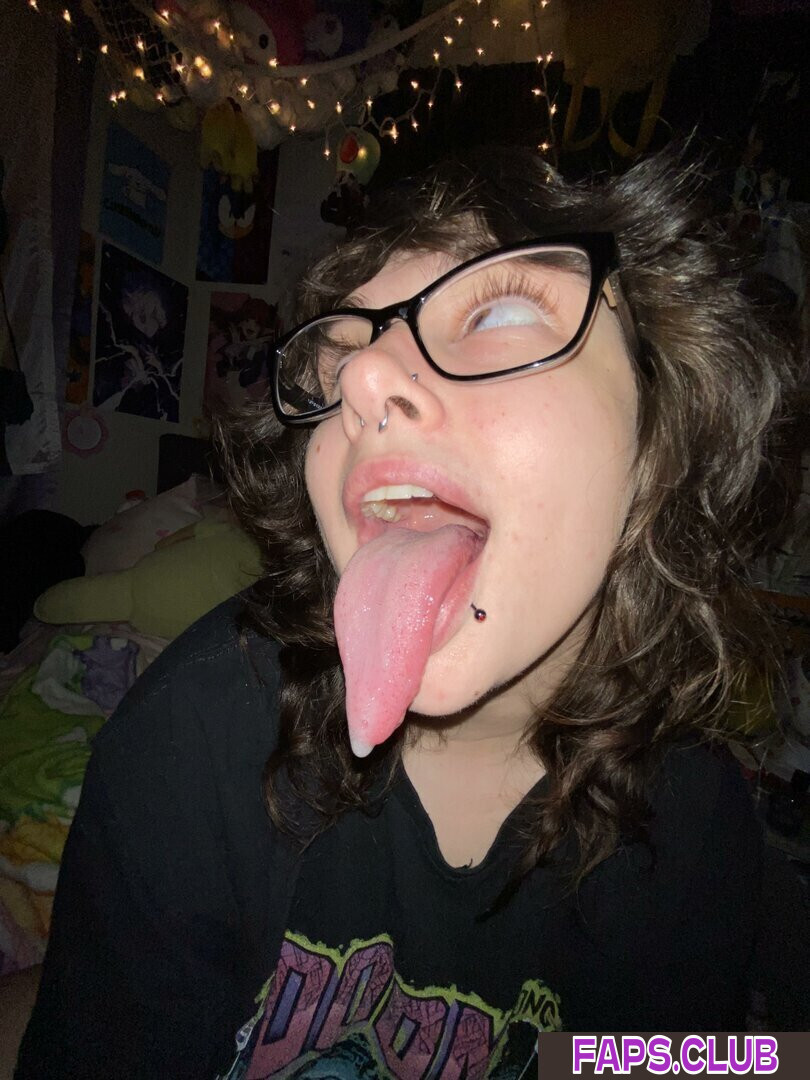 Long Tongue Fetish photo #49 - Faps