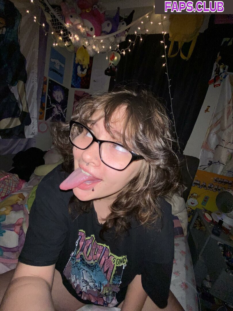 Long Tongue Fetish photo #32 - Faps