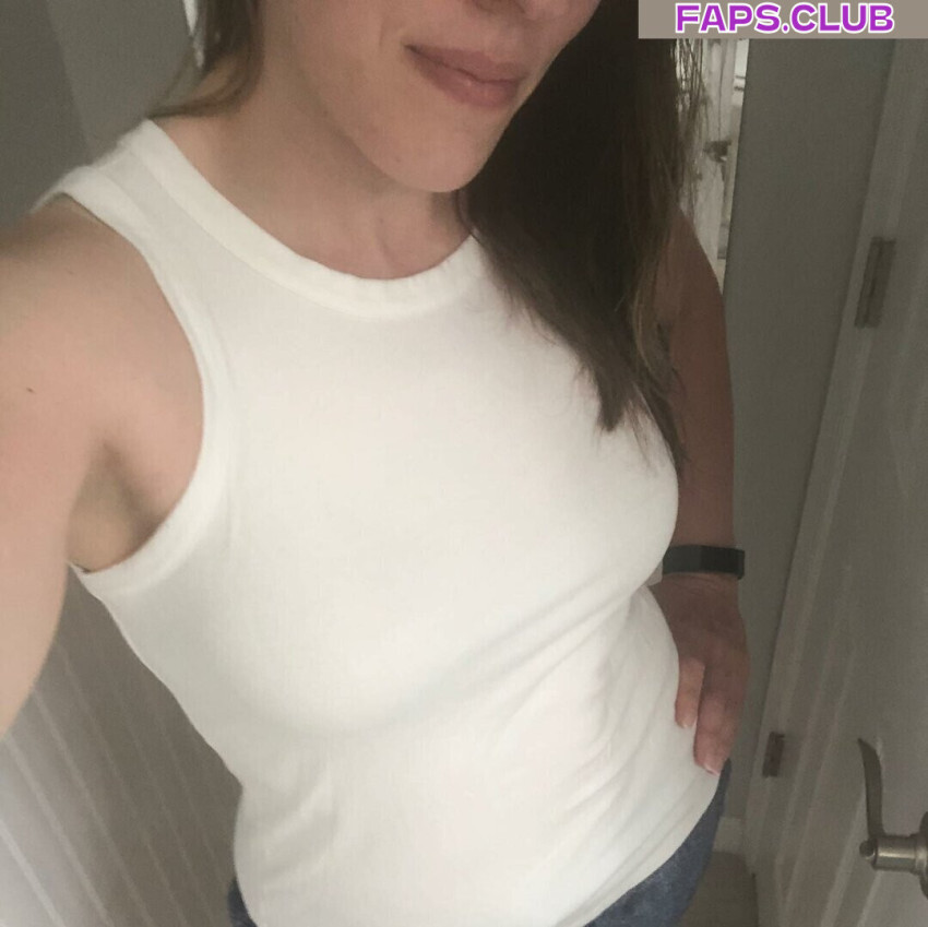 Emily Sequoia photo #116 - Faps
