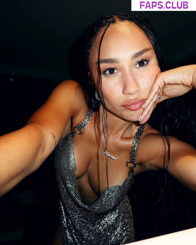 Eva Marisol Gutowski photo #63 - Faps