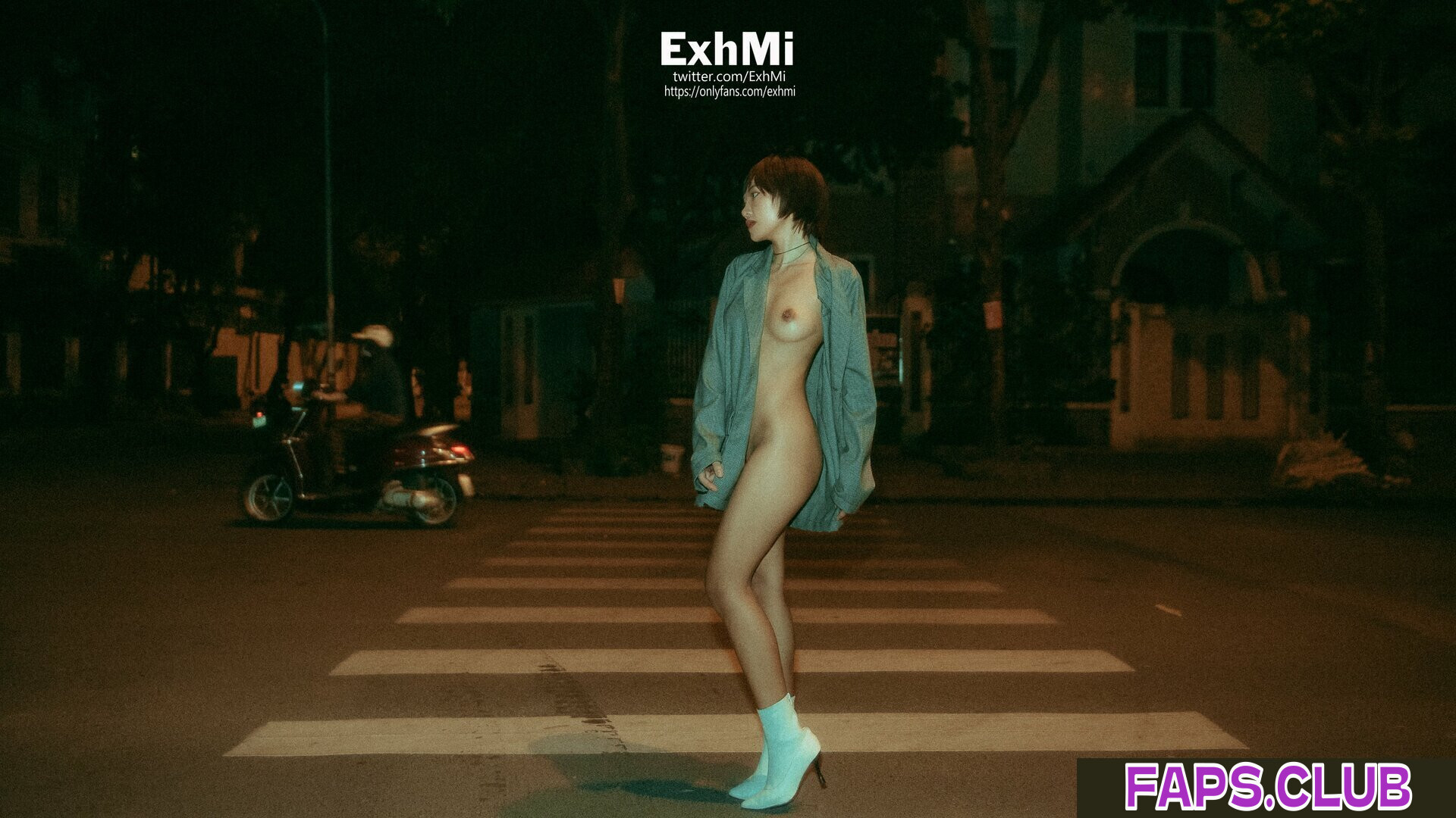 ExhMi photo #15 - Faps