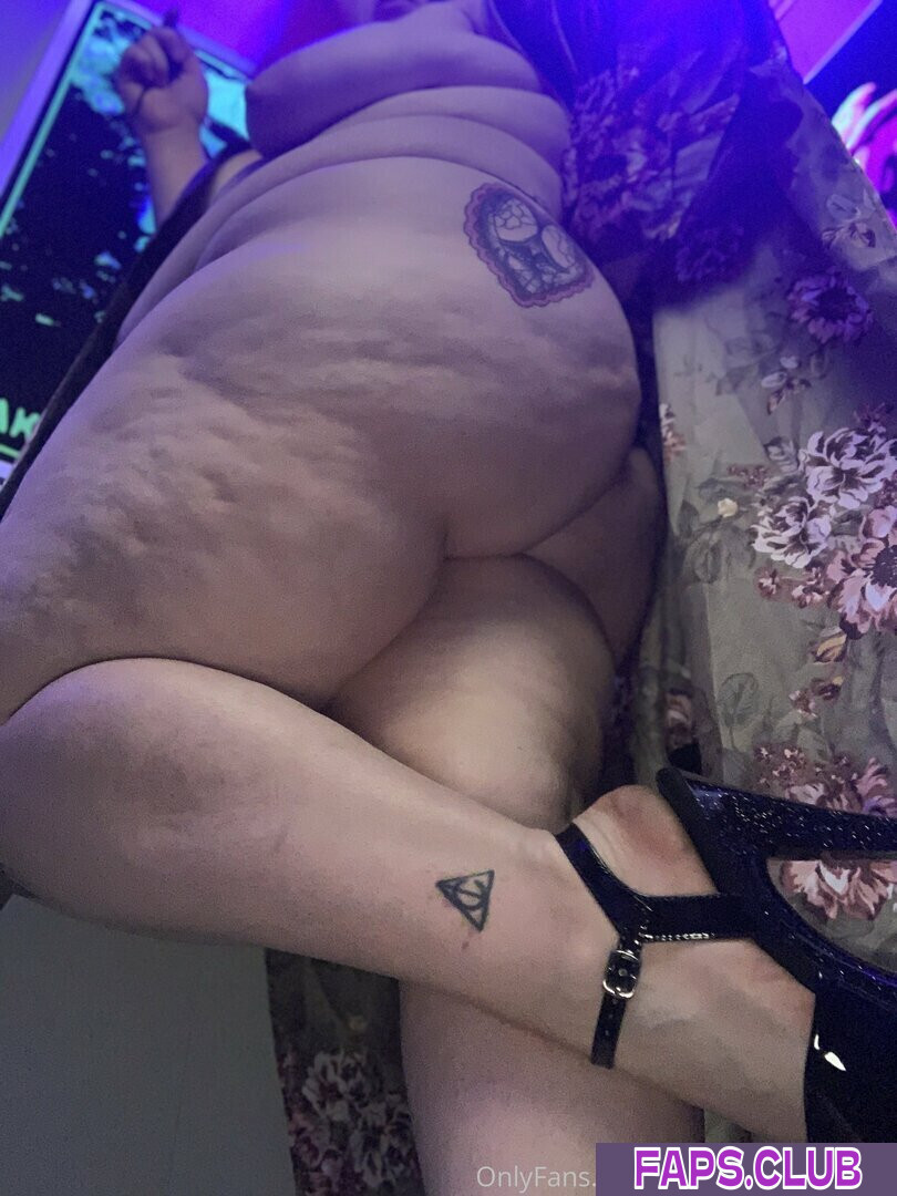 Fatmilkymomma69 photo #9 - Faps