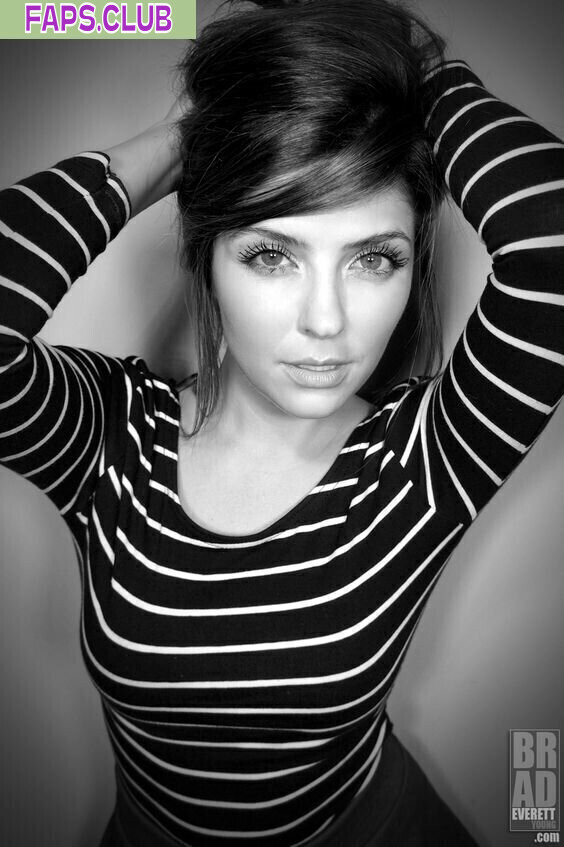 Jen Lilley photo #19 - Faps