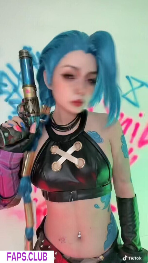 Jinx Cosplay Arcane photo #69 - Faps