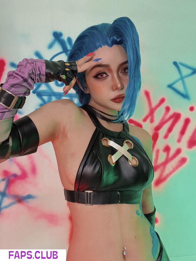 Jinx Cosplay Arcane photo #42 - Faps