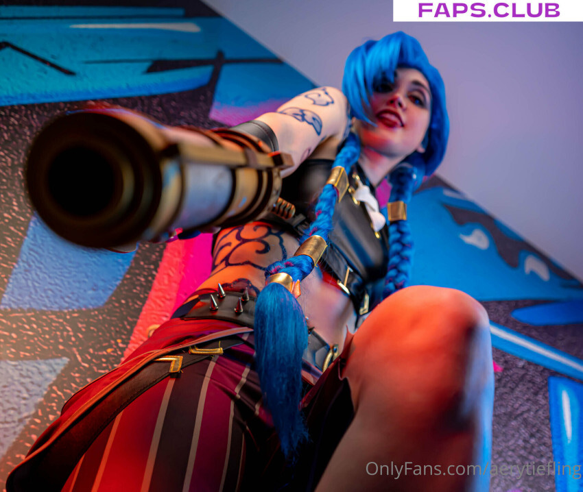 Jinx Cosplay Arcane photo #51 - Faps