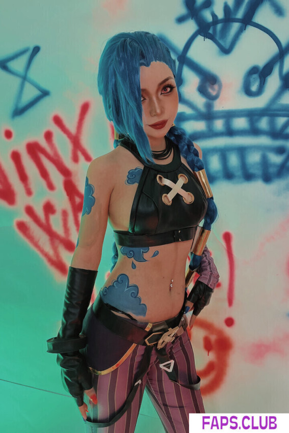 Jinx Cosplay Arcane photo #28 - Faps