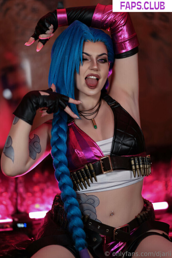 Jinx Cosplay Arcane photo #123 - Faps