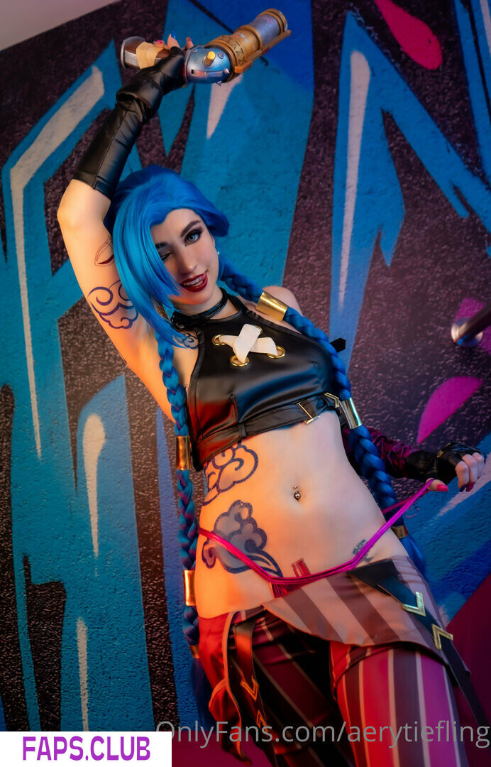 Jinx Cosplay Arcane photo #8 - Faps