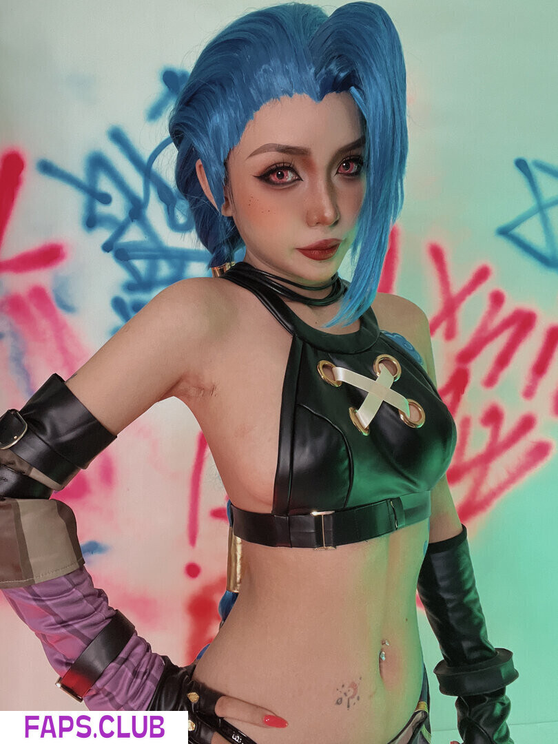 Jinx Cosplay Arcane photo #86 - Faps