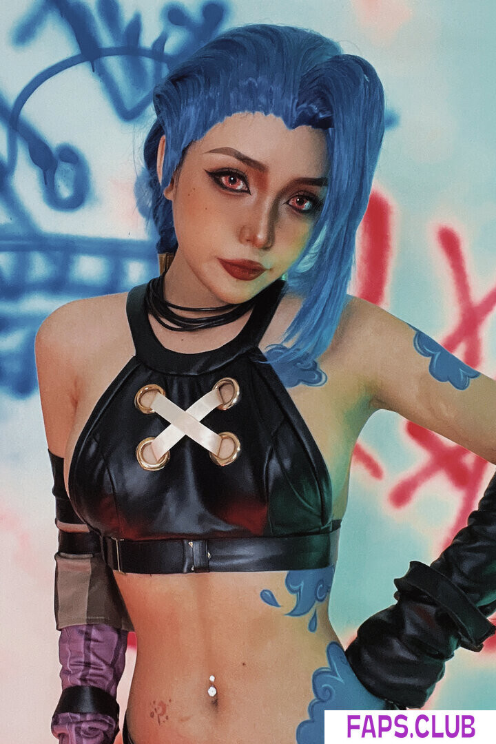 Jinx Cosplay Arcane photo #29 - Faps