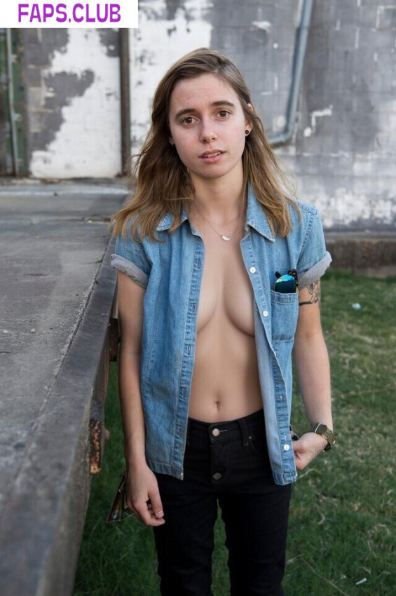 Julien Baker photo #13 - Faps