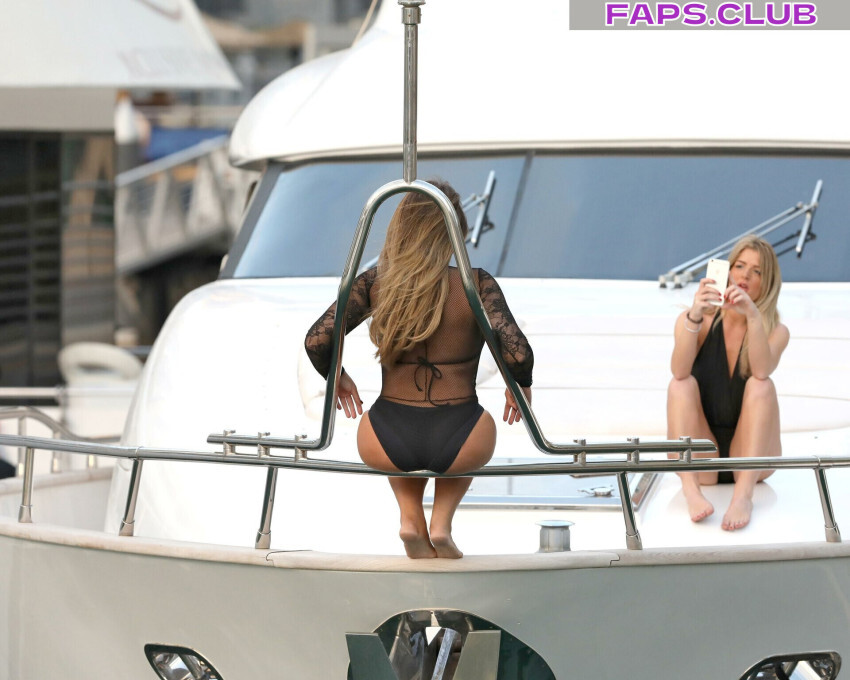 Lauren Goodger photo #33 - Faps