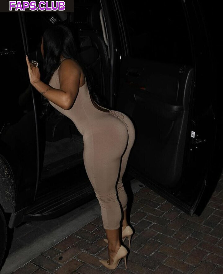 Lira Galore photo #25 - Faps