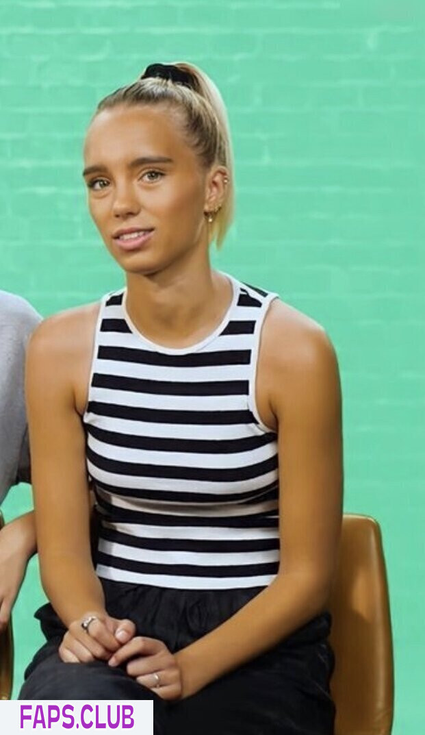 Lisa Mantler (Lisa&amp;amp;Lena) photo #14 - Faps