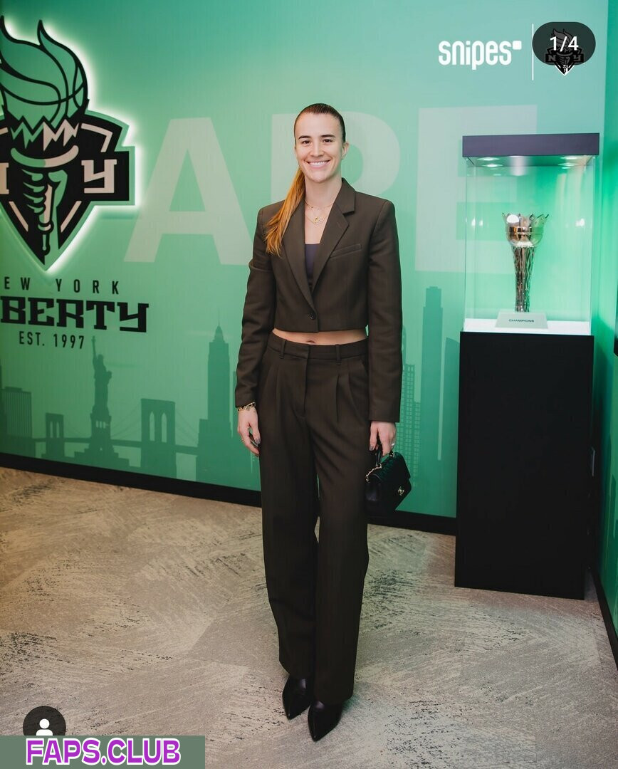 Sabrina Ionescu photo #15 - Faps