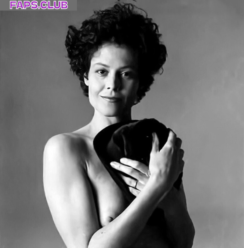 Sigourney Weaver photo #114 - Faps