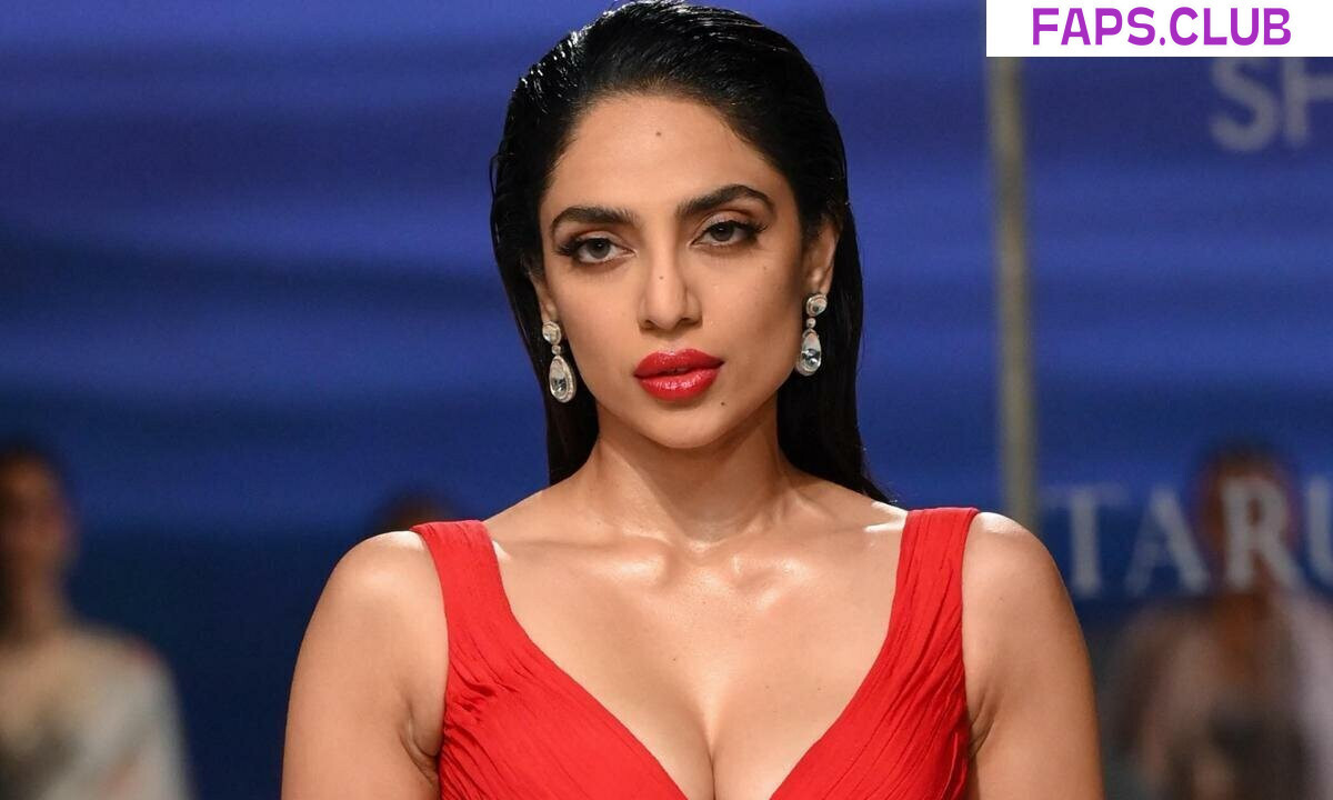 Sobhita Dhulipala photo #6 - Faps