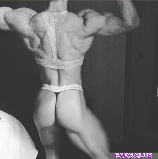 Tapered Physique photo #3 - Faps