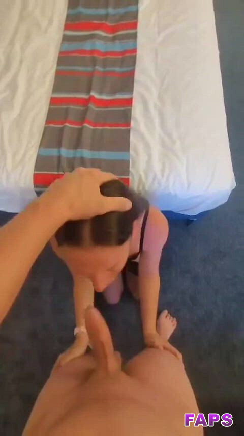 Milfkeely video #1 - Faps