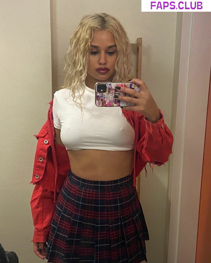 Tommy Genesis photo #6 - Faps