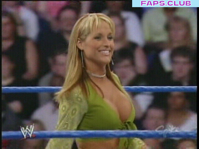 WWE Michelle McCool photo #10 - Faps