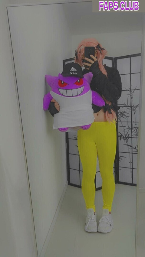 Zoeqt photo #227 - Faps